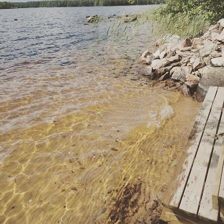 Patalaiska Cottage With Private Beach Ruokolahti Exterior photo