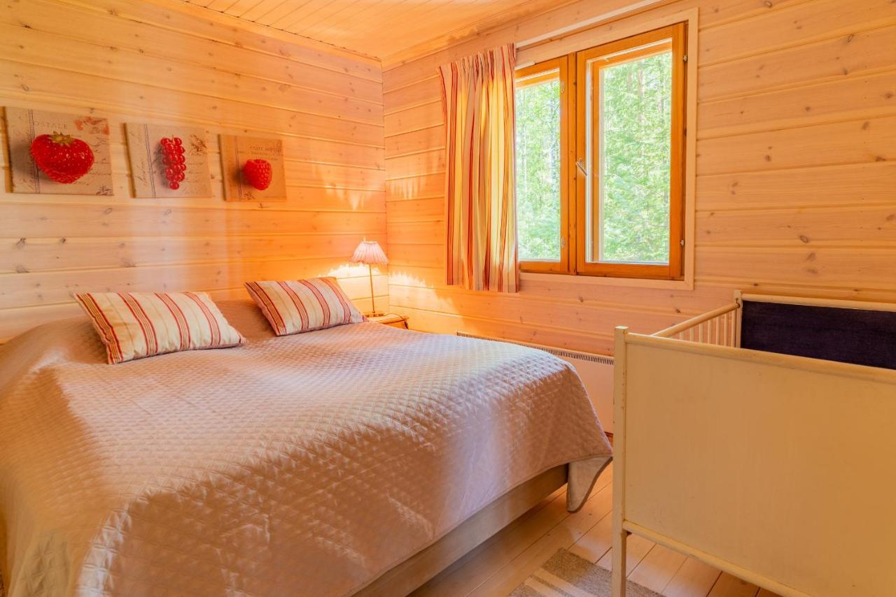 Patalaiska Cottage With Private Beach Ruokolahti Exterior photo
